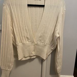 Brand New Aritzia Sweater